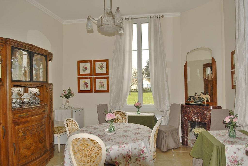 La Grande Maison Bed & Breakfast Bergerac Exterior photo